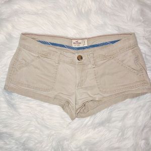 ❌SOLD❌ Hollister Khaki Shorts